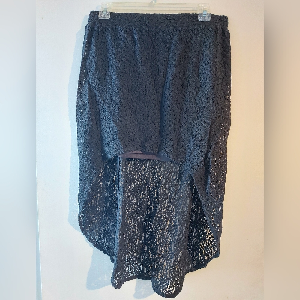 Cute high-low skirt from Boom Boom jeans, size Medium, GUC